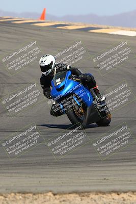 media/Mar-28-2022-Superbike Trackdays (Mon) [[b8603d0f67]]/Open Track Time/Turns 9 and 10/